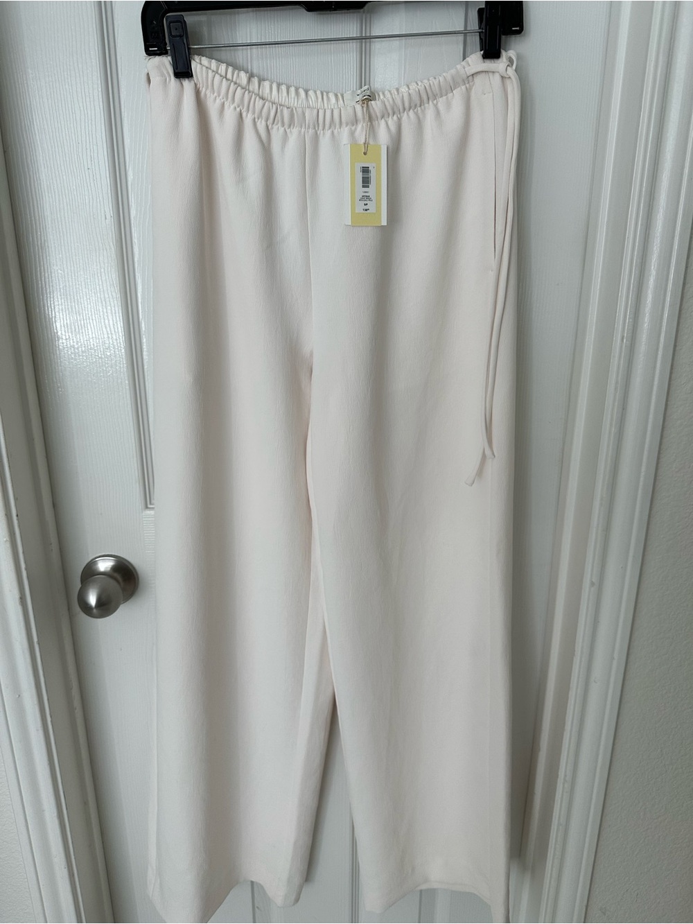 Brand New with Tags Artisan Pant Wilfred LightBirch SKU129831 S/P Small Petite